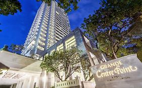 Отель Grande Centre Point Ploenchit Бангкок Exterior photo