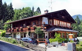 Отель Gastehaus Stockl Schoenau am Koenigsee Exterior photo