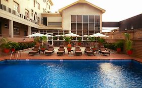 D Palms Airport Hotel Лагос Exterior photo