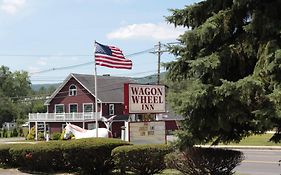 Wagon Wheel Inn Ленокс Exterior photo