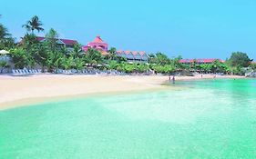 Coco Reef Resort & Spa Краун-Пойнт Exterior photo