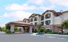 Отель Courtyard Thousand Oaks Ventura County Exterior photo