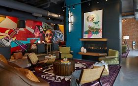 Отель Moxy Chattanooga Downtown Exterior photo