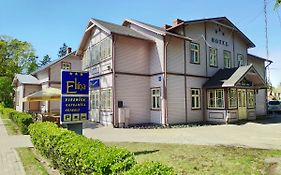 Отель Elina Юрмала Exterior photo