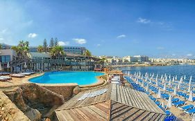 Отель Doubletree By Hilton Malta Сент-Полс-Бей Exterior photo