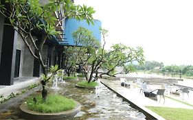 Inthira Vangvieng Ванг-Виенг Exterior photo