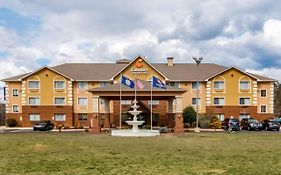 Comfort Inn & Suites South Hill I-85 Exterior photo