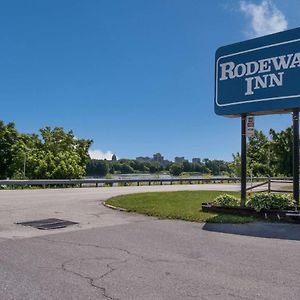 Rodeway Inn Wormleysburg - Гаррисберг Exterior photo