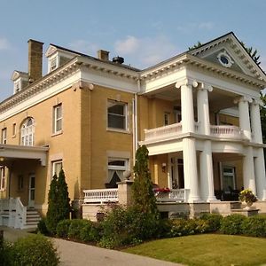 Bed and Breakfast Cartier Mansion Лудингтон Exterior photo