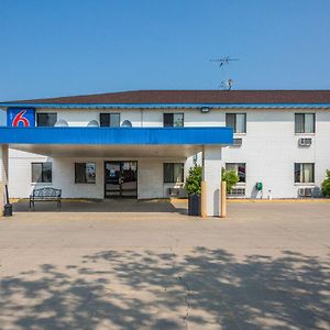 Motel 6-Fargo, Nd - South Exterior photo