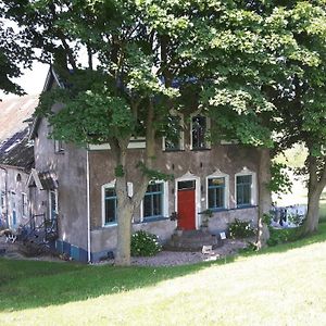 Bed and Breakfast Theetuin Onder De Pannen Леккеркерк Exterior photo