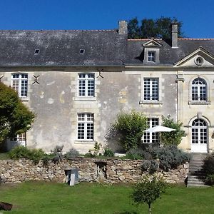 Bed and Breakfast Manoir De La Fontaine Du Chene Coutures  Exterior photo