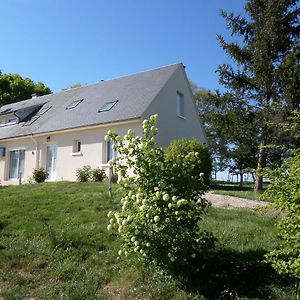 Bed and Breakfast Bienvenue A L'Andruere Cheille Exterior photo