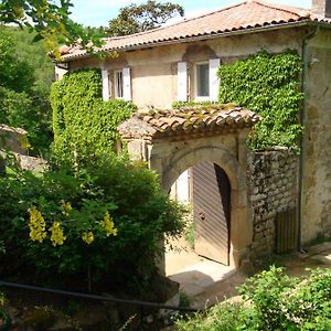 Bed and Breakfast Le Hameau De Robert Boucieu-Le-Roi Exterior photo