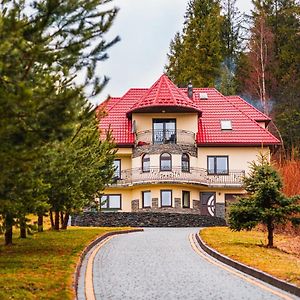 Отель Dom Na Turystycznej Pyzowka Exterior photo