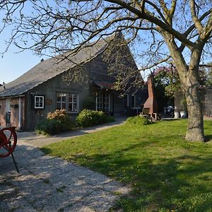 Вилла Farmhouse Near Берген-оп-Зом Exterior photo