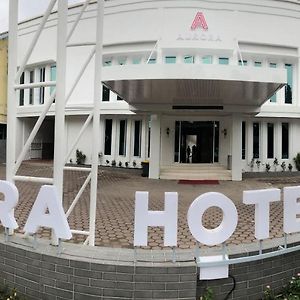Aurora Hotel Siliwangi Чиребон Exterior photo