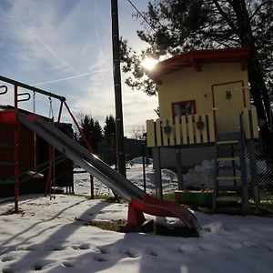 Ferienwohnung Michael Meissner Ruhig, Gemuetlich Und Kinderfreundlich Кроттендорф Exterior photo