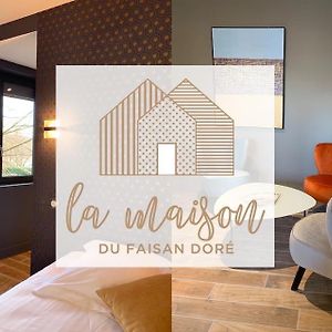 Bed and Breakfast La Maison Du Faisan Dore Виллефранче-Сур-Салне Exterior photo