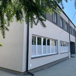 Hostel Sportowa Плоньск Exterior photo