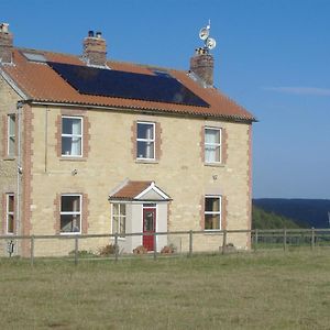 Bed and Breakfast South Moor Farm Скарборо Exterior photo