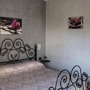 Bed and Breakfast Bed&Breakfast La Primavera Acerra Exterior photo