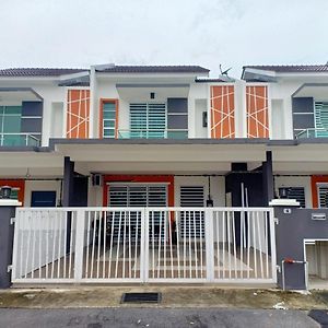 As Syifaa Homestay Mslim Only Ипох Exterior photo
