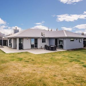 Haven On Hunt - Albert Town Holiday Home Ванака Exterior photo