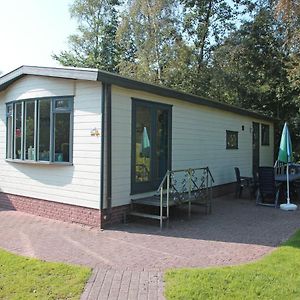 Вилла Detached Chalet With A Dishwasher At 21 Km. From Leeuwarden Suameer Exterior photo