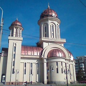 Апартаменты Studio Cathedral Брэила Exterior photo