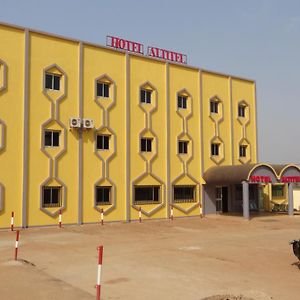 Hotel Altitel Bafoussam Exterior photo