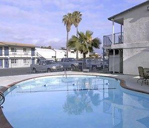 Southbay Travelodge San Diego Коронадо Exterior photo