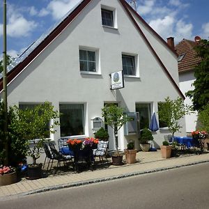 Отель Gasthaus - Pension Am Buchberg Monchsdeggingen Exterior photo