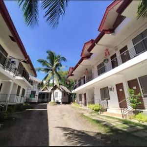 Reddoorz @ Gaea'S Apartment Панглао Exterior photo