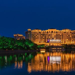 Отель Grand Metropark Longxi Conference Center Пекин Exterior photo