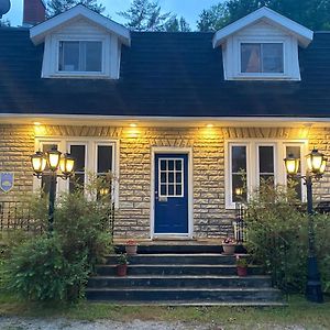 Auberge De Mon Petit Chum B&B Уэйкфилд Exterior photo