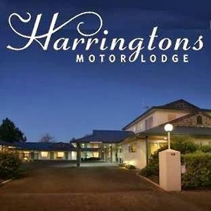 Harringtons Motor Lodge Палмерстон-Норт Exterior photo