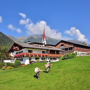 Apartments Huberhof Вальес Exterior photo