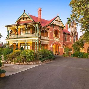 Bed and Breakfast Langley Estate, Бендиго Exterior photo