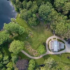 Bed and Breakfast Landgoed Huize Boschoord Синт-Николасга Exterior photo