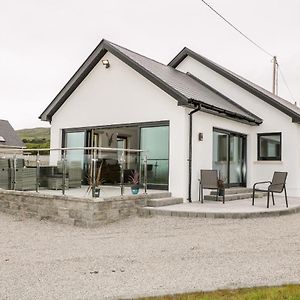 Вилла Traeannagh Bay House Данглоу Exterior photo