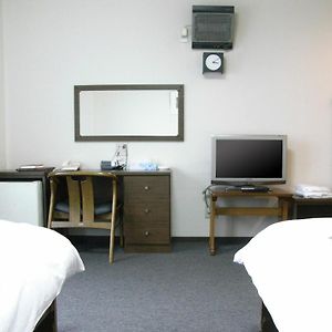 Rinkai Hotel Ishizuten Сакаи Room photo