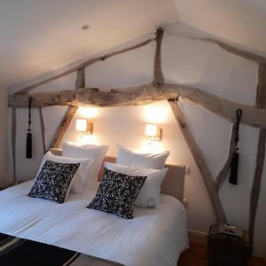 Bed and Breakfast Le Clos De L Agneau Saint-Amand-sur-Fion Exterior photo