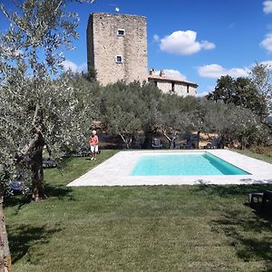 Апарт отель Castello Di Cisterna Gaglietole Exterior photo