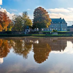 Отель Chateau De Wallerand Vireux-Wallerand Exterior photo