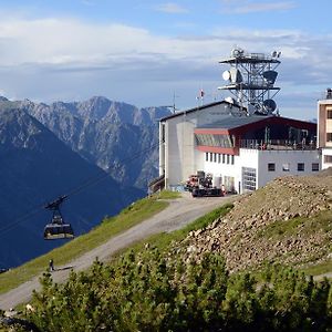 Venet Gipfelhotel Цамс Exterior photo