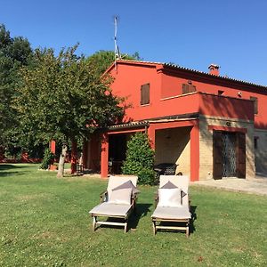 Bed and Breakfast Il Casaletto Озимо Exterior photo