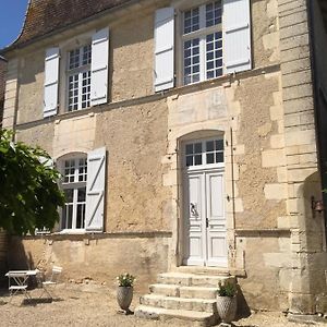 Bed and Breakfast Le Petit Logis Rouillac  Exterior photo