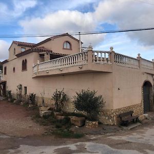 Гостевой дом Casa Rural El Huerto Del Trucho Oliete Exterior photo