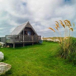 Swan View Lodge - North Uist Лочмедди Exterior photo